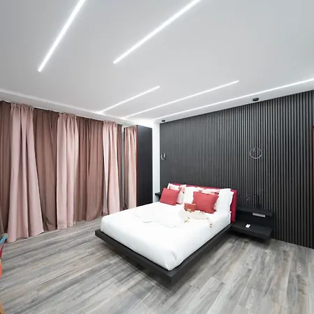 New Luxury * Rome