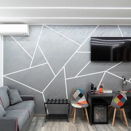 New Luxury Couette-café