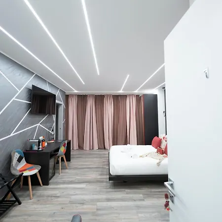 New Luxury * Rome