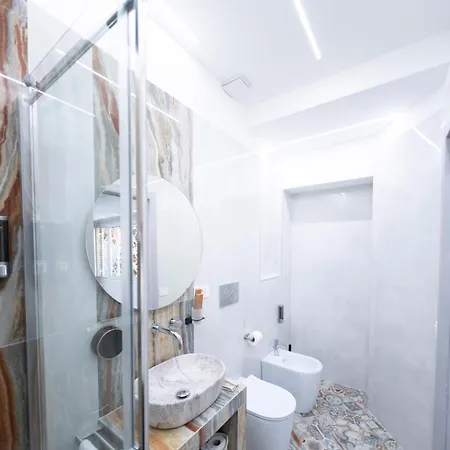 New Luxury Rome
