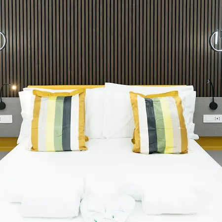 New Luxury B&B *